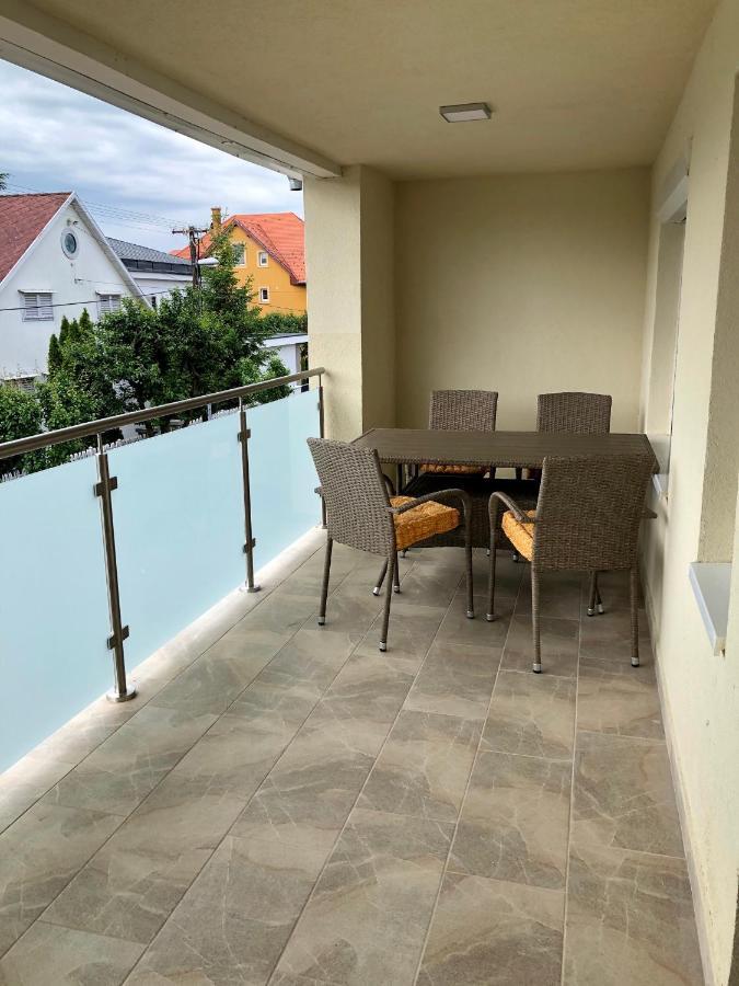 Janos Apartman Balatonfüred Екстериор снимка