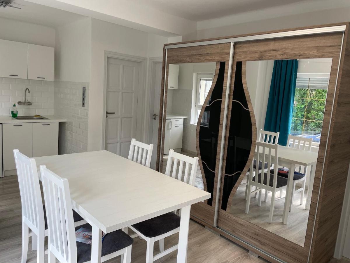 Janos Apartman Balatonfüred Екстериор снимка